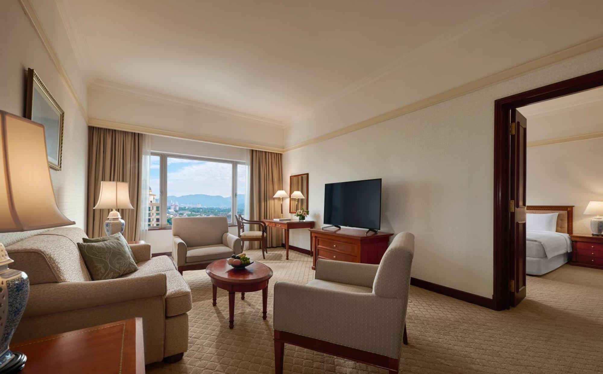 Gurney Bay Hotel, A Parkroyal Partner Hotel George Town Eksteriør bilde A suite at the hotel