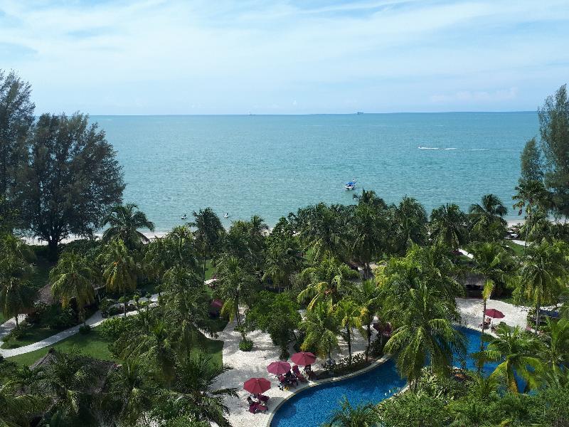 Gurney Bay Hotel, A Parkroyal Partner Hotel George Town Eksteriør bilde View of the Andaman Sea from the hotel
